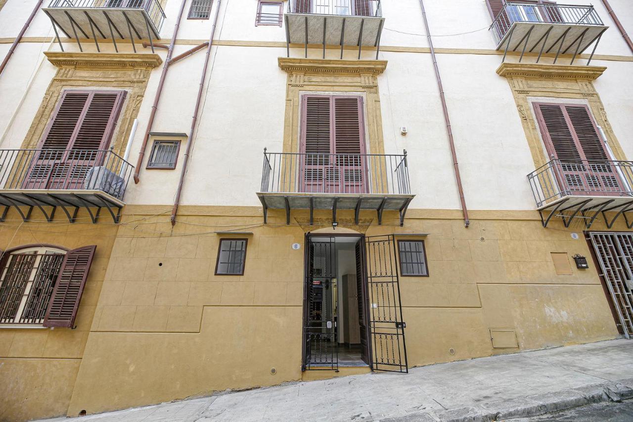 Casa Raffadali, In Centro Storico A Palermo Apartment Exterior photo
